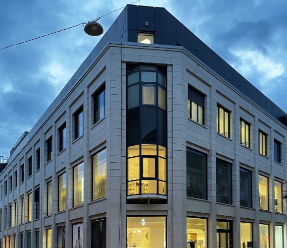 Freytag & v.d. Linde Bauen im Bestand Fassade H&M